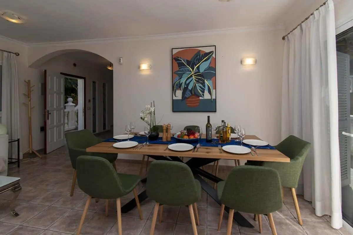 Villa Belkis Costa Adeje