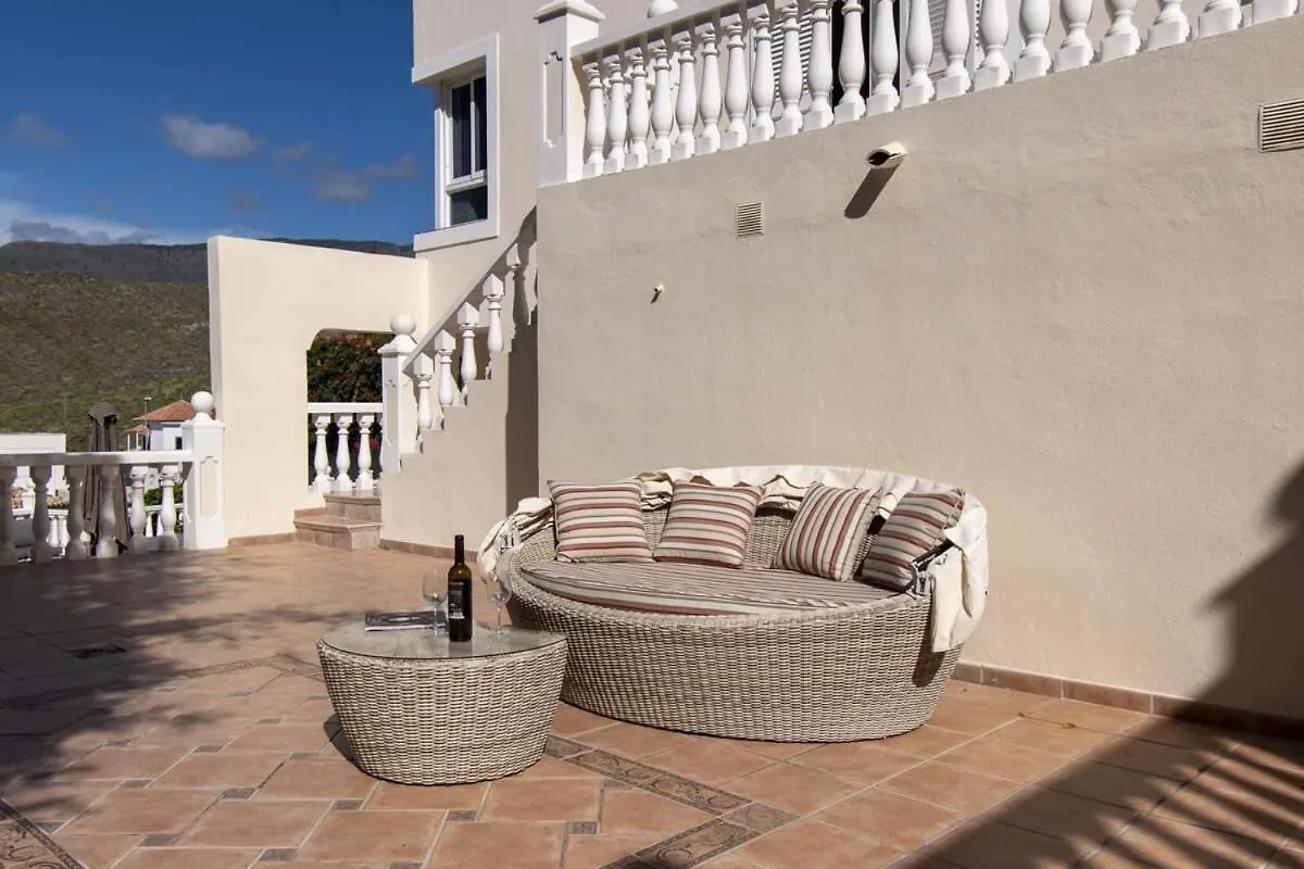 Villa Belkis Costa Adeje  0*, Costa Adeje (Tenerife) Spain
